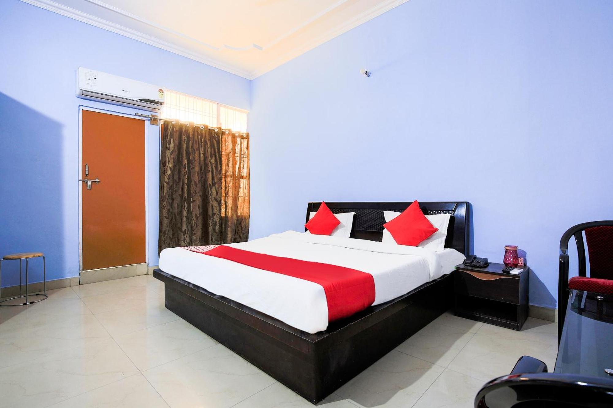 Chinhat Oyo Flagship 37109 Mangalam Guest House מראה חיצוני תמונה